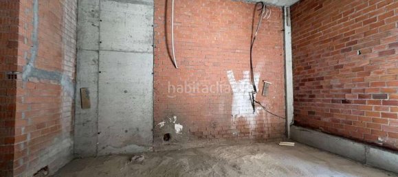 71m² Commercial property in A Coruna, Spain No. 172347 4