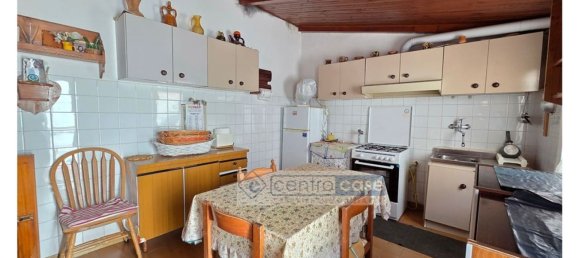 Квартира с 3 спальнями в Гаэта, Италия № 352629 3