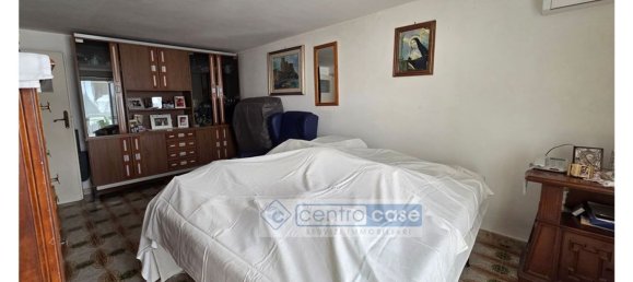 Квартира с 3 спальнями в Гаэта, Италия № 352629 8