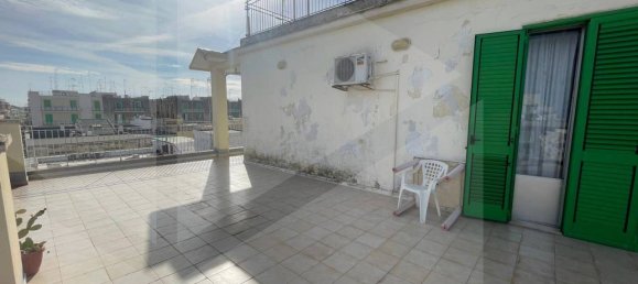 Квартира с 3 комнатами в Мольфетта, Италия № 19214 21