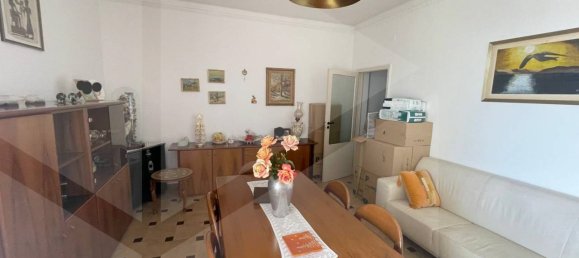 Квартира с 3 комнатами в Мольфетта, Италия № 19214 4