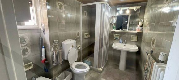 Квартира с 3 комнатами в Мольфетта, Италия № 19214 11