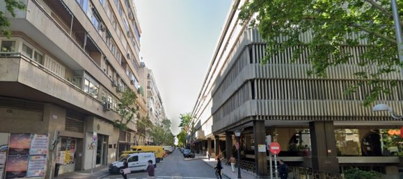 2 bedrooms Apartment in Madrid, Spain No. 125466 12