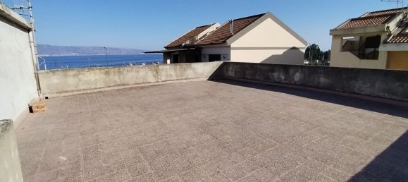 3 bedrooms Apartment in Messina, Italy No. 336702 20