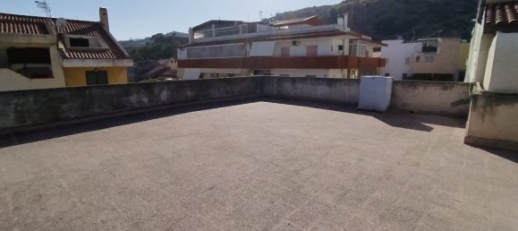 3 bedrooms Apartment in Messina, Italy No. 336702 22