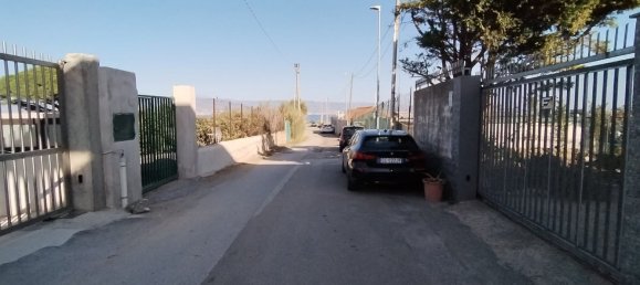 3 bedrooms Apartment in Messina, Italy No. 336702 21