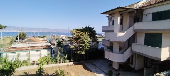 3 bedrooms Apartment in Messina, Italy No. 336702 7