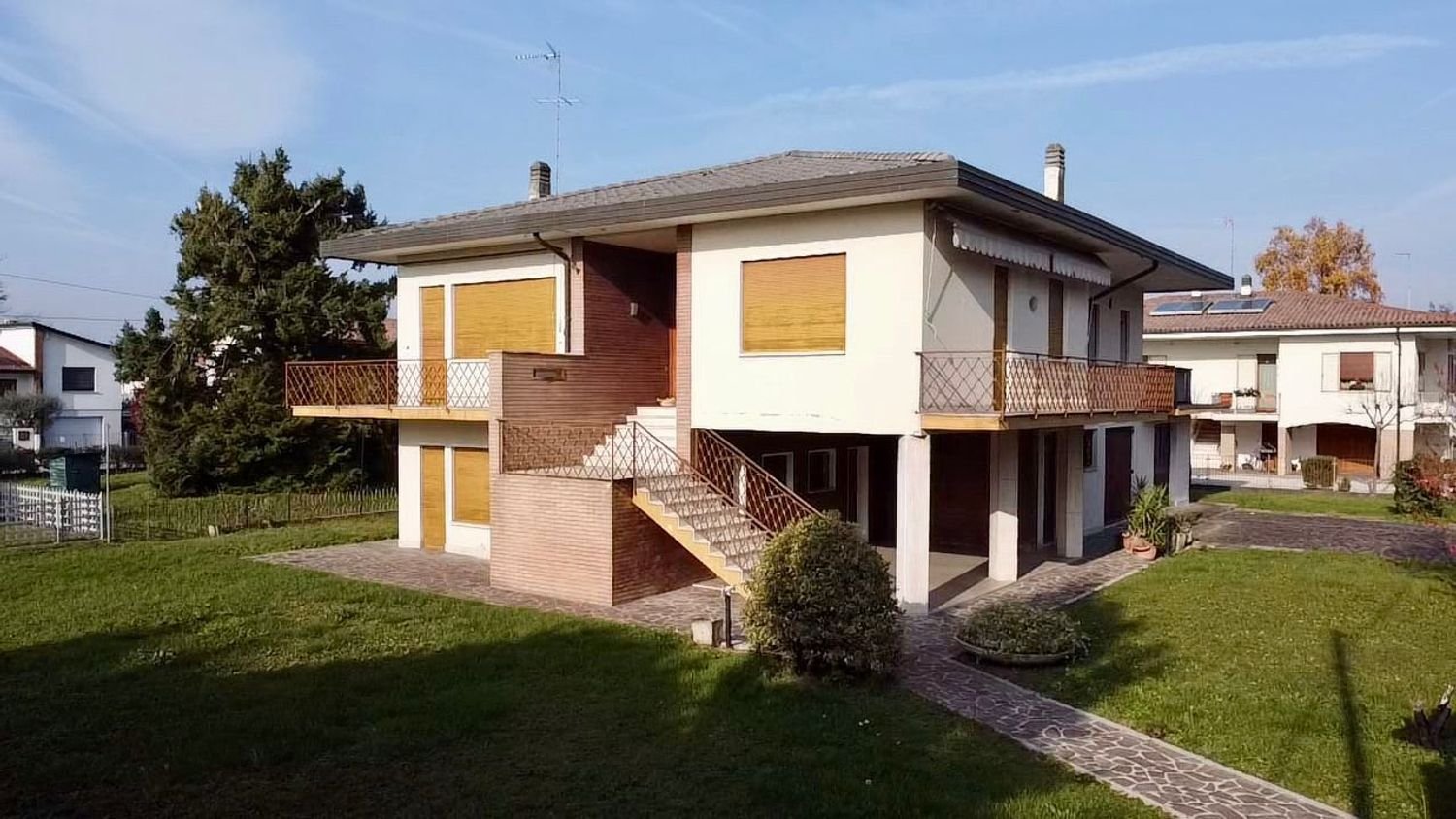 8-salle Maison à Silea, Italy No. 209511