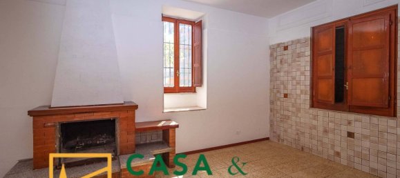 6 bedrooms Villa in Vairano Patenora, Italy No. 325667 27