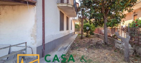 6 bedrooms Villa in Vairano Patenora, Italy No. 325667 36