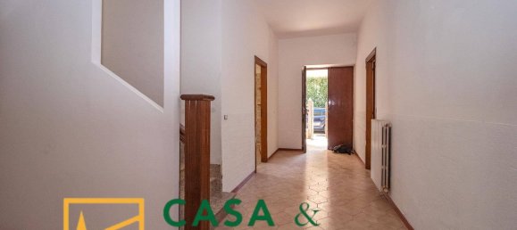 6 bedrooms Villa in Vairano Patenora, Italy No. 325667 28