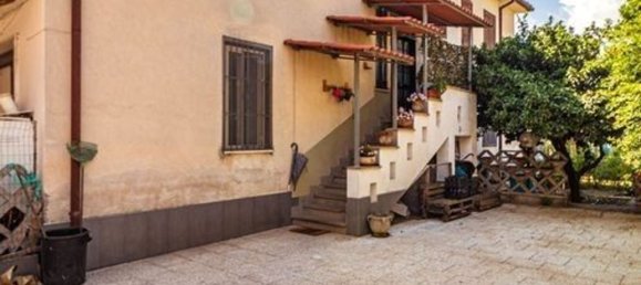 6 bedrooms Villa in Vairano Patenora, Italy No. 325667 21