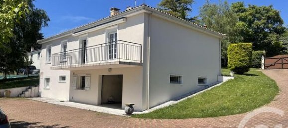 5 Schlafzimmer Haus in Touvre, France, Nr. 309653 2