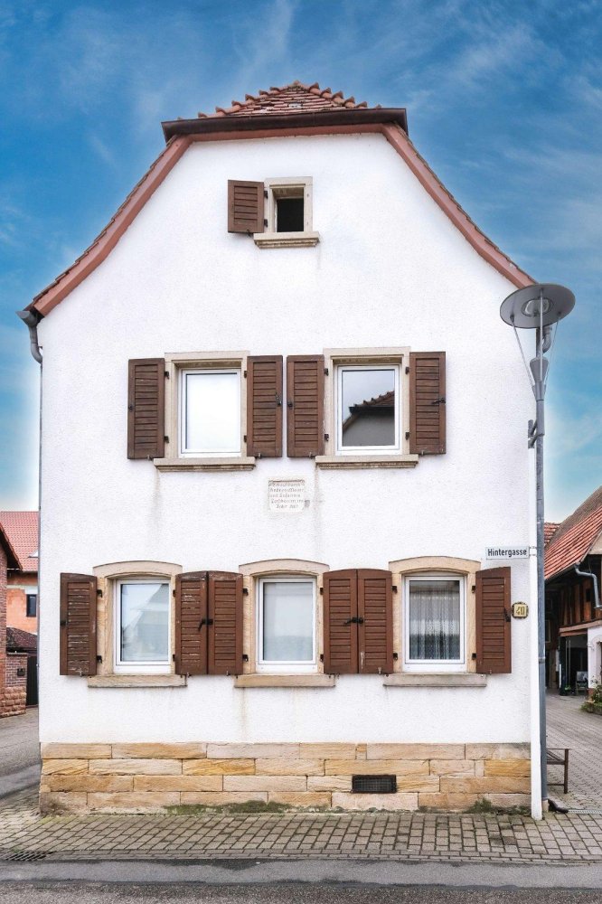 6-Zimmer Stadthaus in Rheinland-Pfalz, Germany, Nr. 348218