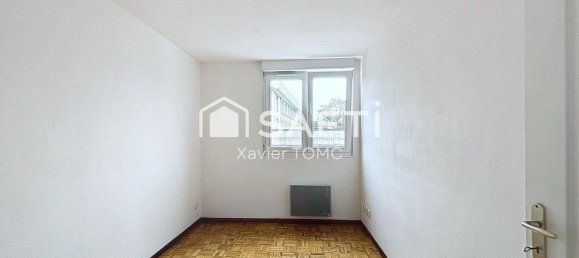 2 bedrooms Apartment in Lens, France No. 158598 23