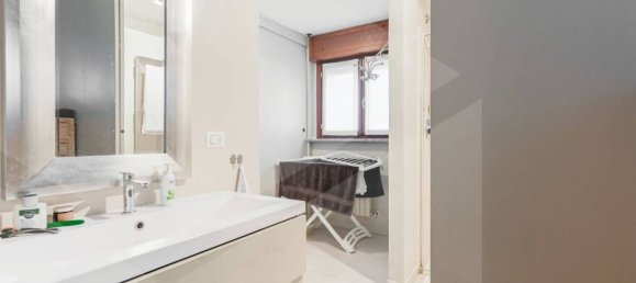 4 rooms Apartment in San Donato Milanese, Italy No. 20305 22