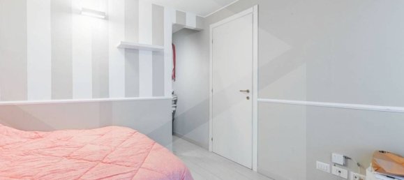 4 rooms Apartment in San Donato Milanese, Italy No. 20305 14