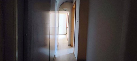 3-salle Appartement à Pescara, Italy No. 31074 13