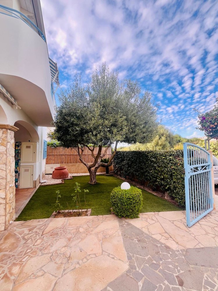 Дом с 3 спальнями в Сардиния, Италия № 344337