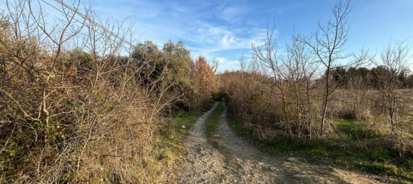 460m² Land in Todi, Italy No. 58030 8