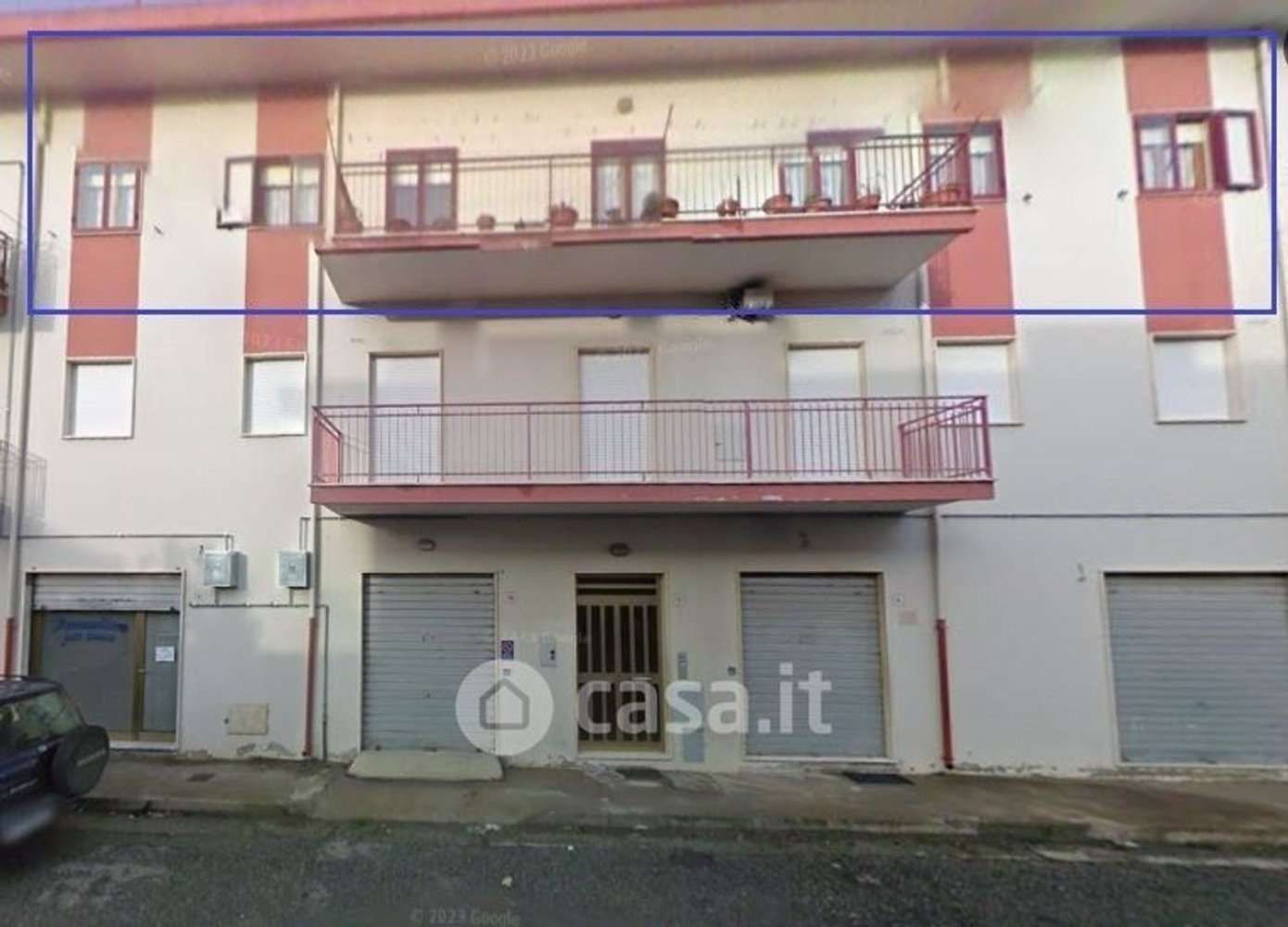 6 bedrooms Apartment in Rocca Imperiale, Italy No. 333815