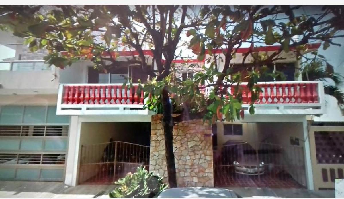 3 bedrooms House in Tijuana, Mexico No. 161240