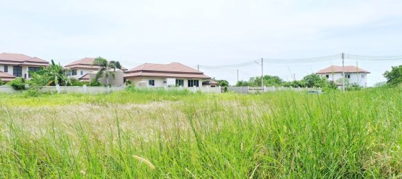  Commercial property in Bang Lamung, Thailand No. 4933 4