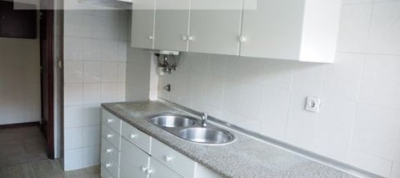 3 Schlafzimmer Wohnung in Loures, Portugal, Nr. 147669 2