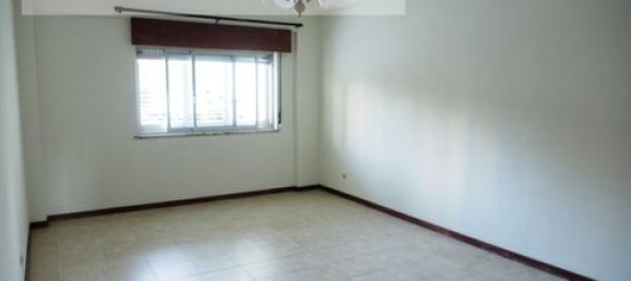 3 Schlafzimmer Wohnung in Loures, Portugal, Nr. 147669 3