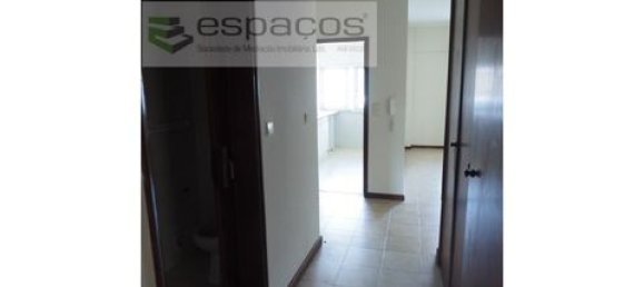 3 Schlafzimmer Wohnung in Loures, Portugal, Nr. 147669 8