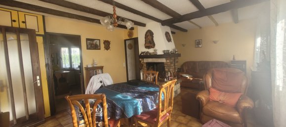 2 bedrooms House in Chambly, France No. 219877 7