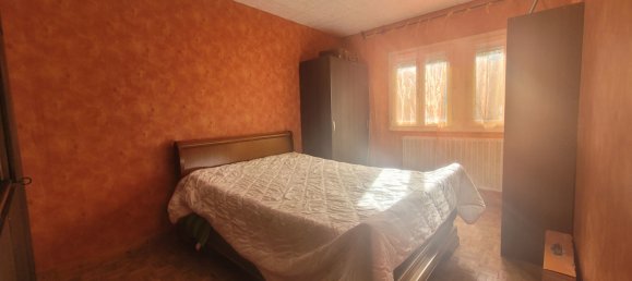 2 bedrooms House in Chambly, France No. 219877 10