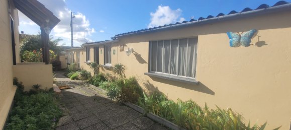 2 bedrooms House in Chambly, France No. 219877 2