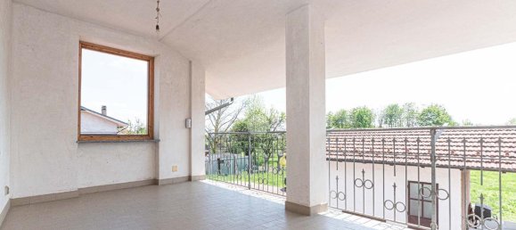 5 rooms Villa in Cirié, Italy No. 62929 9
