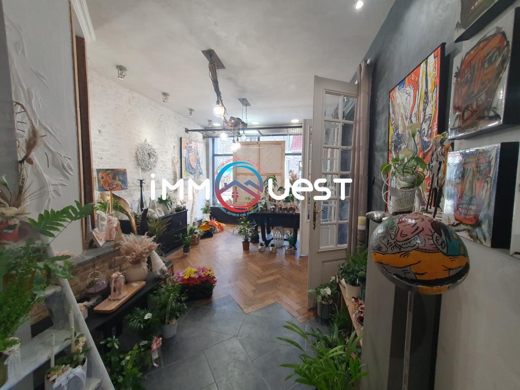 1 bedroom Building in Lille, France No. 223957