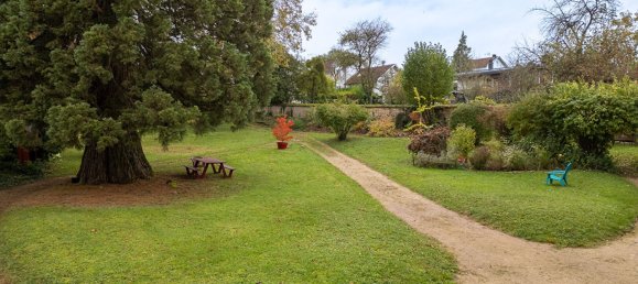 8 bedrooms House in Mirecourt, France No. 153189 14