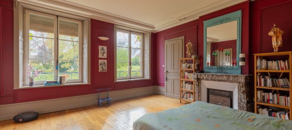 8 bedrooms House in Mirecourt, France No. 153189 10