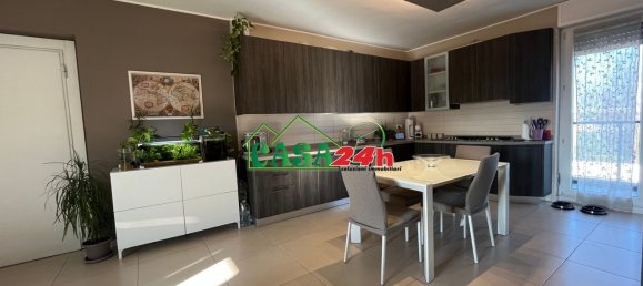 Квартира с 3 комнатами в Боллате, Италия № 10865 2