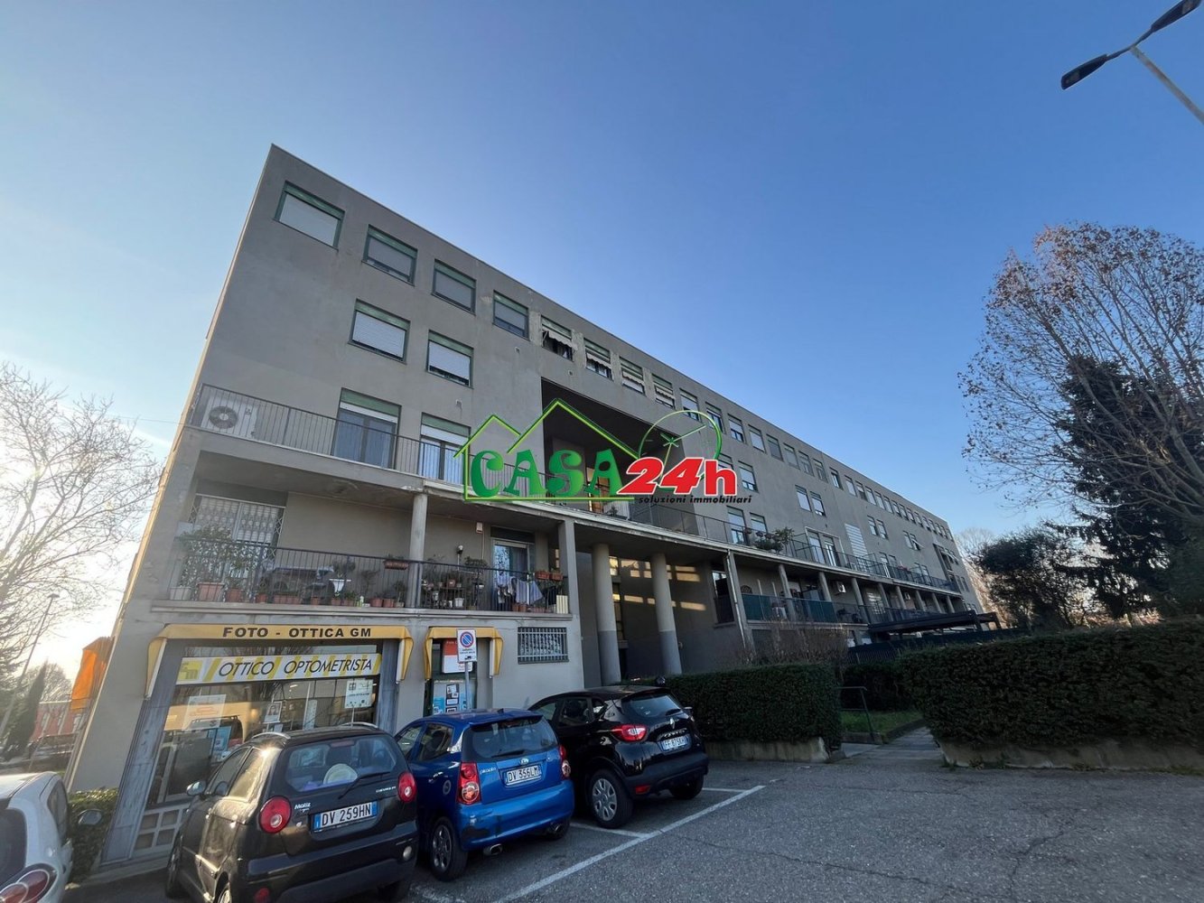 Квартира с 3 комнатами в Боллате, Италия № 10865