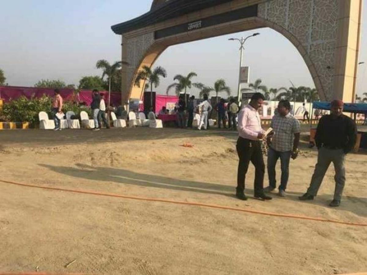  Land in Lucknow, India No. 35468