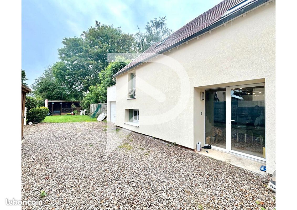 Casa T3 em Dammartin-en-Goele, France N.º 164599