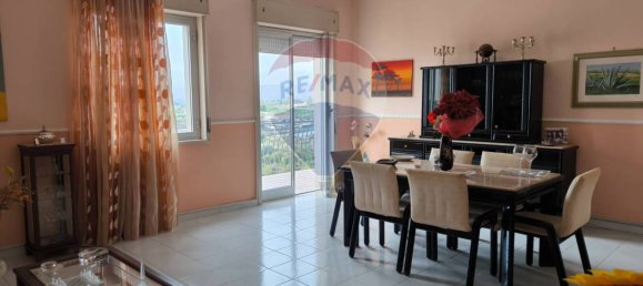 3 bedrooms Apartment in Floridia, Italy No. 287852 3
