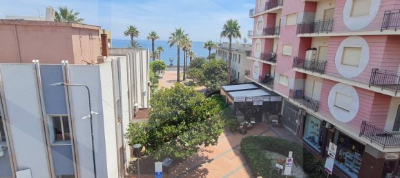 3-salle Appartement à Santa Teresa di Riva, Italy No. 24093 11