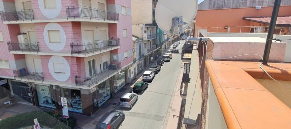 3-salle Appartement à Santa Teresa di Riva, Italy No. 24093 6