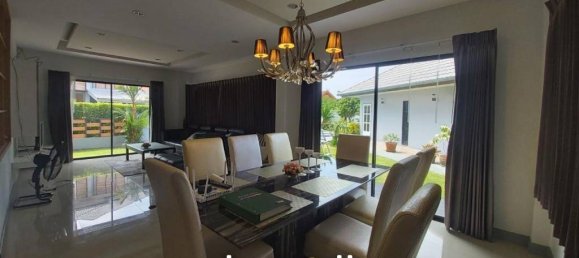 4 Schlafzimmer Cafe / Restaurant in Bang Lamung, Thailand, Nr. 15894 10