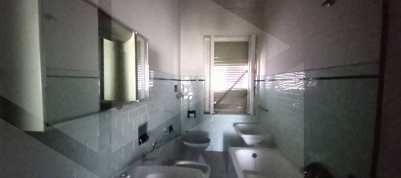 3-salle Appartement à Vico del Gargano, Italy No. 23458 12