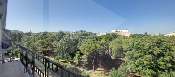 3-salle Appartement à Vico del Gargano, Italy No. 23458 19