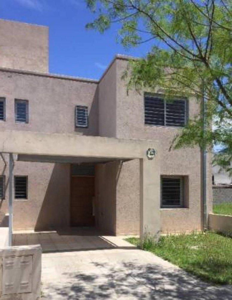 3 bedrooms Apartment in Cordoba, Argentina No. 11939