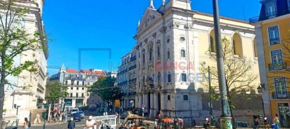 44m² Office in Lisbon, Portugal No. 94123 14