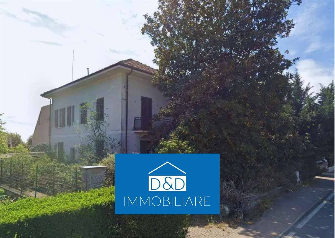 2 bedrooms House in Cirié, Italy No. 211843
